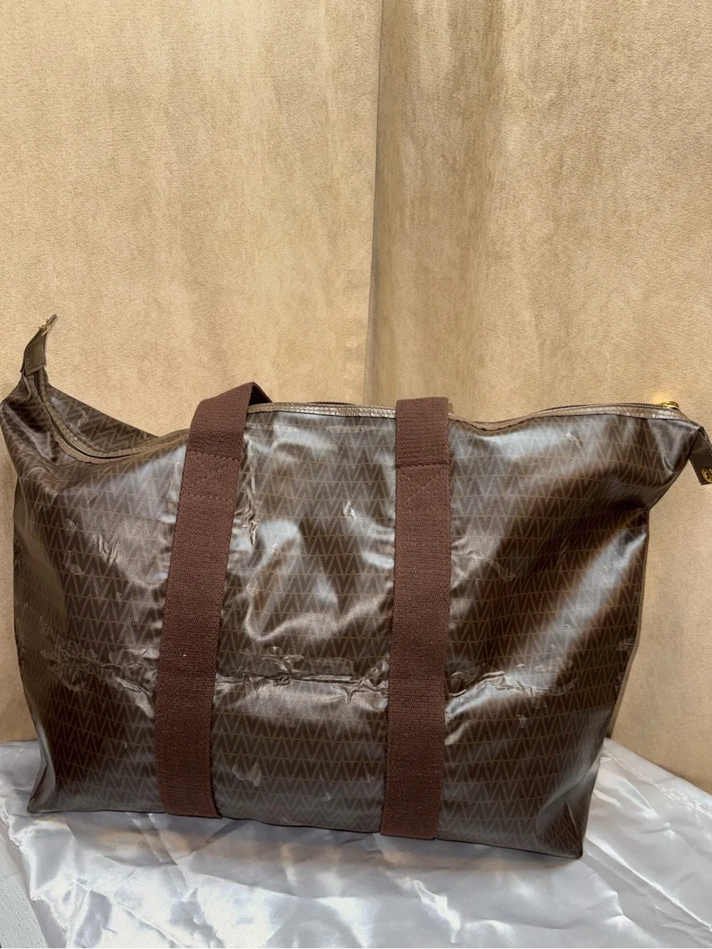 Mario Valentino Coated Canvas Large Tote Weekender Bag V Logo-with callouts - Picture 2 of 15